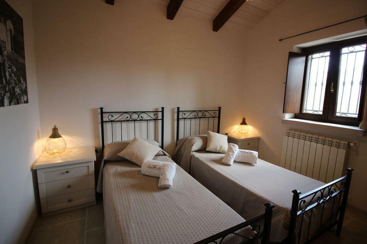 Trullo Rinaldi - Private Pool And Sauna Castellana Grotte Extérieur photo